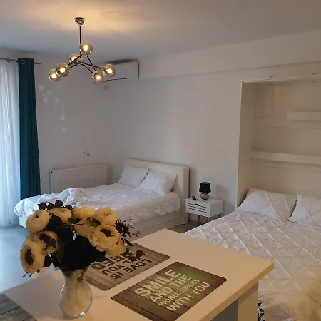 Delux Mamaia Nord